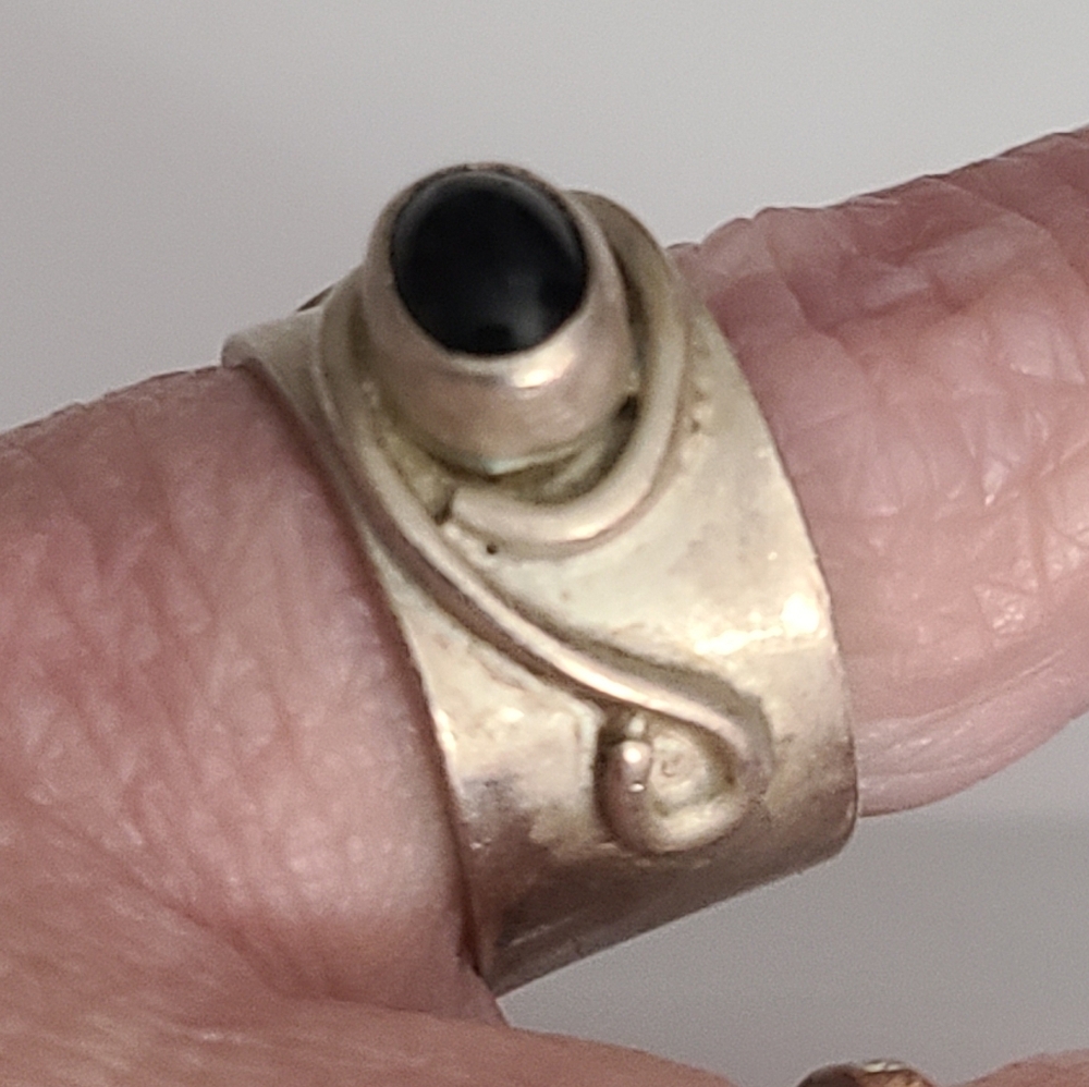 Vintage 925 Onyx Ring Wide Band Mexico Sterling Silver Heavy Chunky Artisan Vtg